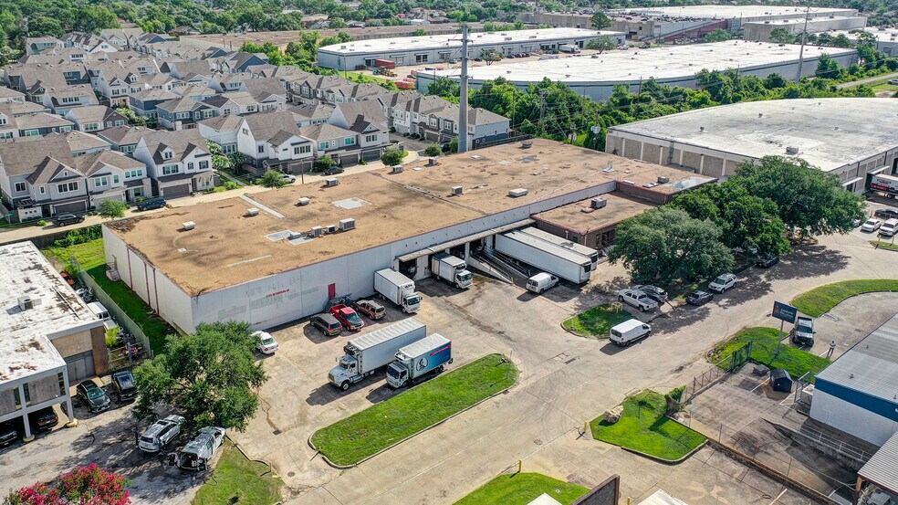 7200 Wynnpark Dr, Houston, TX à vendre - Photo de l’immeuble – Image 3 sur 6