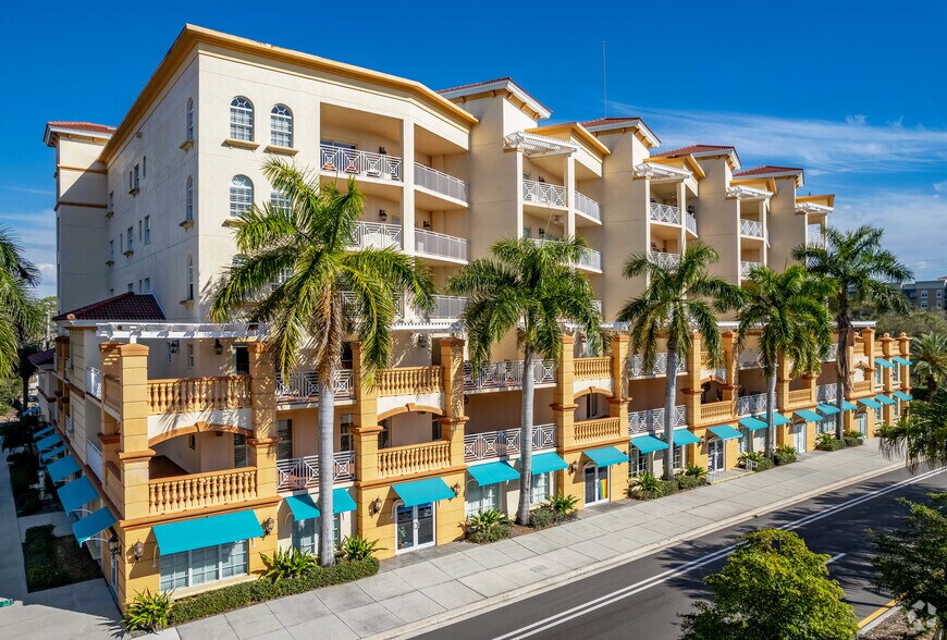 1188 N Tamiami Trl, Sarasota, FL à louer - Photo de l’immeuble – Image 2 sur 5