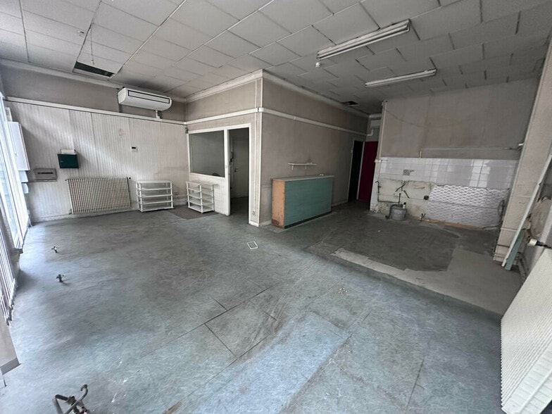 Bureau dans Reims à louer - Photo de l’immeuble – Image 2 sur 7