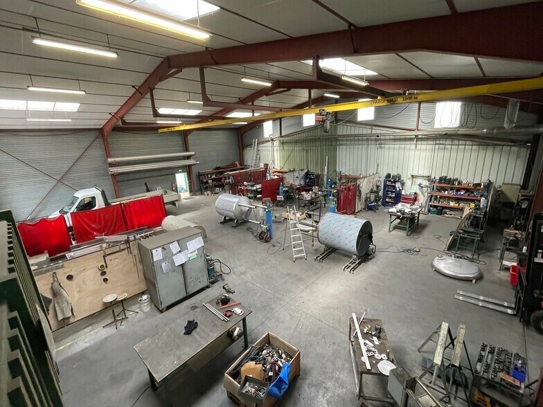 Industriel/Logistique dans Rennes à vendre - Photo de l’immeuble – Image 2 sur 12