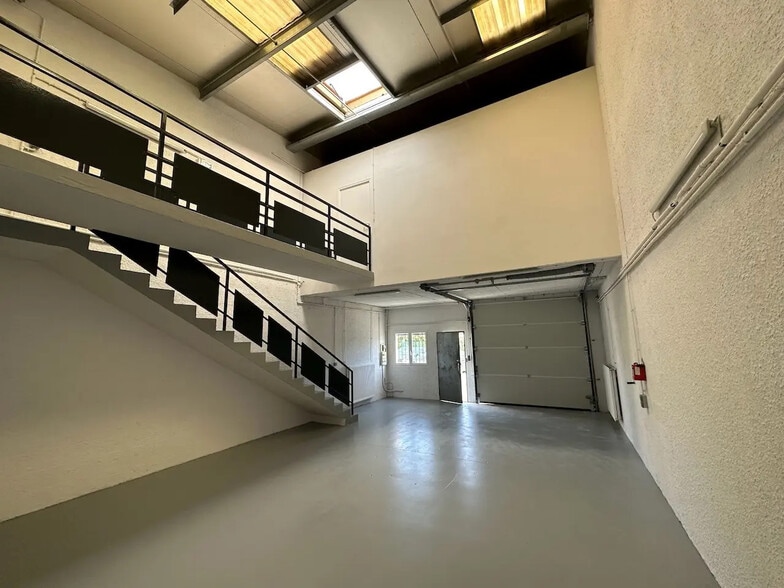 17 Rue Alfred De Musset, Savigny-le-Temple à louer - Photo de l’immeuble – Image 2 sur 8