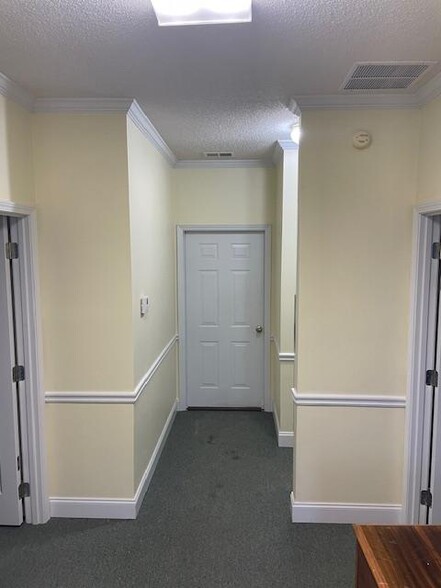 500 W Lanier Ave, Fayetteville, GA à vendre - Photo de l’immeuble – Image 3 sur 6