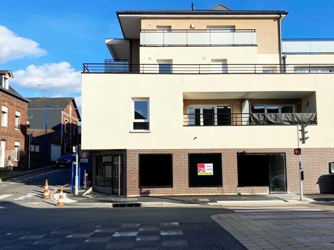 Plus de détails pour Local commercial à vendre