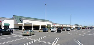Plus de détails pour 1561-1755 Mount Hood Ave, Woodburn, OR - Local commercial à louer