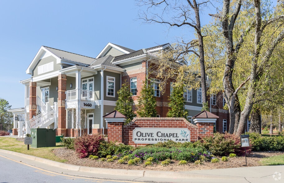 1409-1429 Chapel Ridge Rd, Apex, NC à vendre - Photo de l’immeuble – Image 3 sur 5