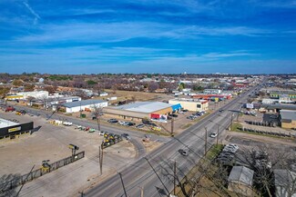 Plus de détails pour 2821 W Division St, Arlington, TX - Local d'activités à louer