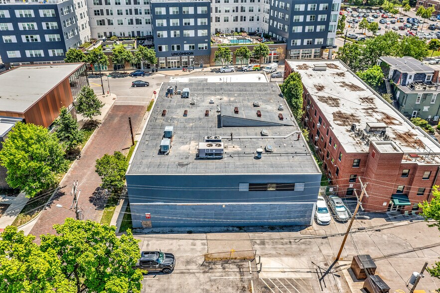 1393 N High St, Columbus, OH à vendre - Photo de l’immeuble – Image 2 sur 7