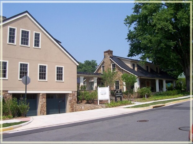 10 N Pendleton St, Middleburg, VA à vendre - Photo de l’immeuble – Image 2 sur 4