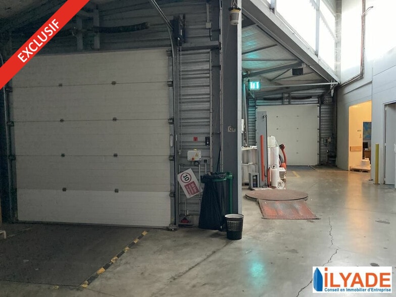 Local d'activités dans Gardanne à vendre - Photo intérieure – Image 2 sur 9
