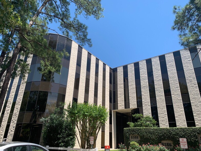 8554 Katy Fwy, Houston, TX à louer - Photo de l’immeuble – Image 2 sur 68