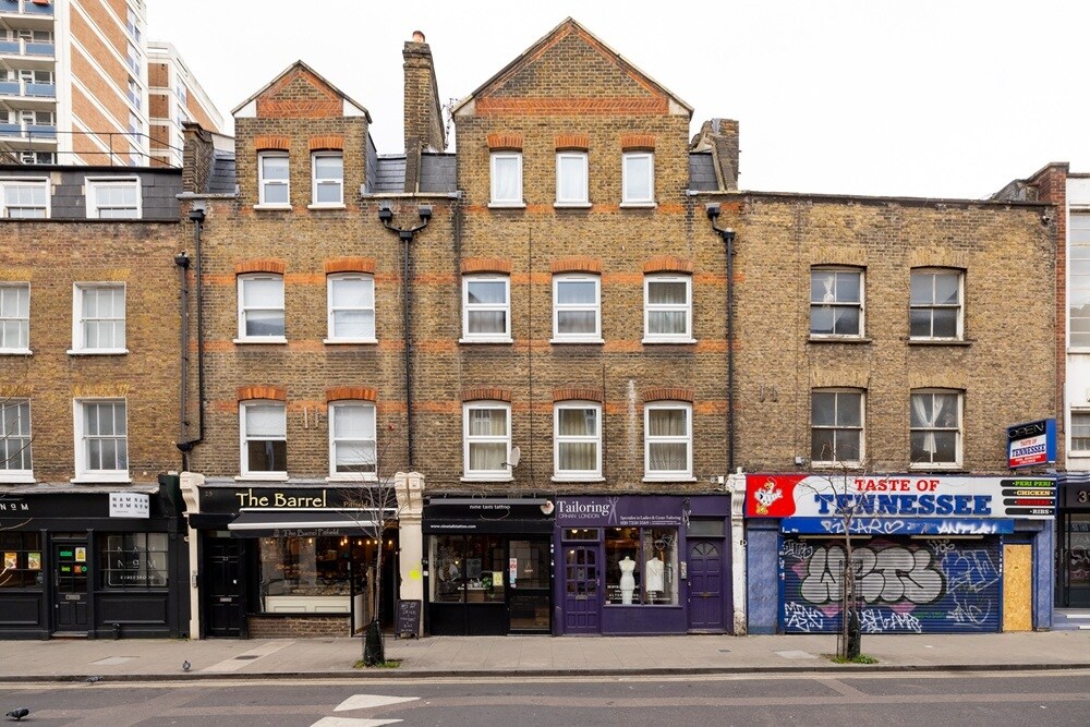 25-27 Pitfield Street portefeuille de 2 biens à vendre sur LoopNet.fr Photo de l’immeuble– Image 1 sur 6
