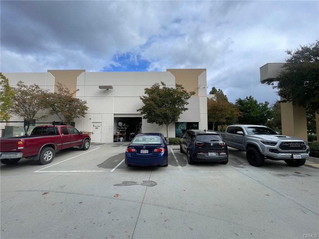 42065 Zevo Dr, Temecula, CA 92590 - Lot B1 -  - Photo intérieure - Image 1 of 8