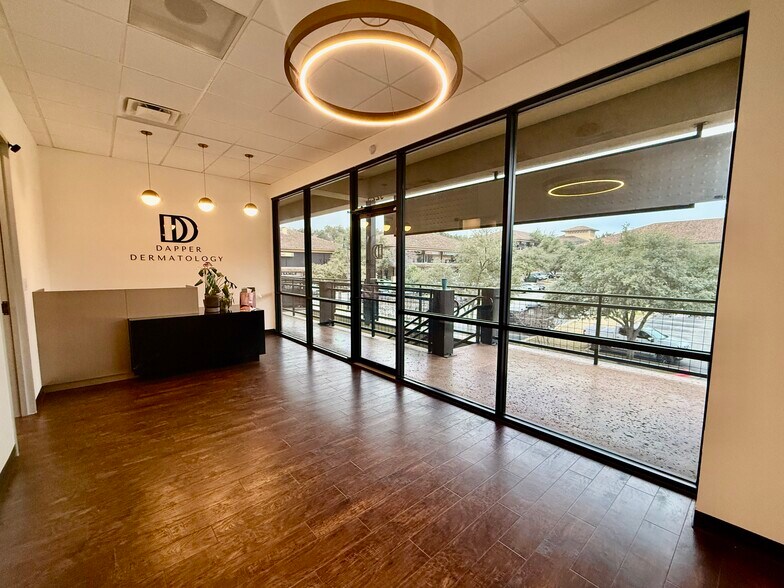 3801 Capital Of Texas Hwy N, Austin, TX à louer - Photo de l’immeuble – Image 3 sur 7