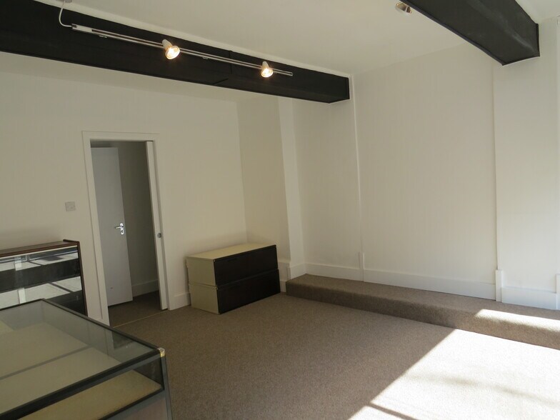 22 Lion St, Rye à louer - Photo de l’immeuble – Image 2 sur 2