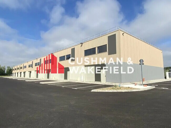 Plus de détails pour Local d’activités à vendre