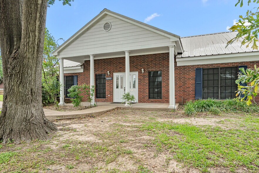 1350 Avenue D, Katy, TX à vendre - Photo de l’immeuble – Image 1 sur 17