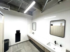 1730 SW 57th Ave, Miami, FL à louer Photo intérieure– Image 2 sur 12