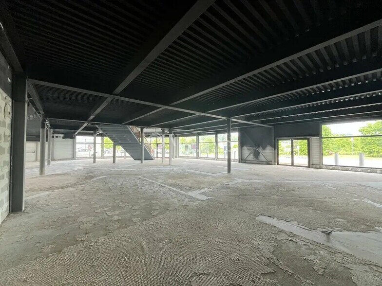 Local commercial dans Fléville-devant-Nancy à louer - Photo intérieure – Image 3 sur 8