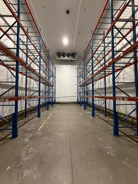 2301 W Walnut St, Chicago, IL à louer - Photo de l’immeuble – Image 2 sur 5