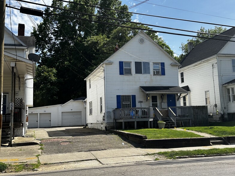 394 E South St, Akron, OH à vendre - Photo de l’immeuble – Image 3 sur 4