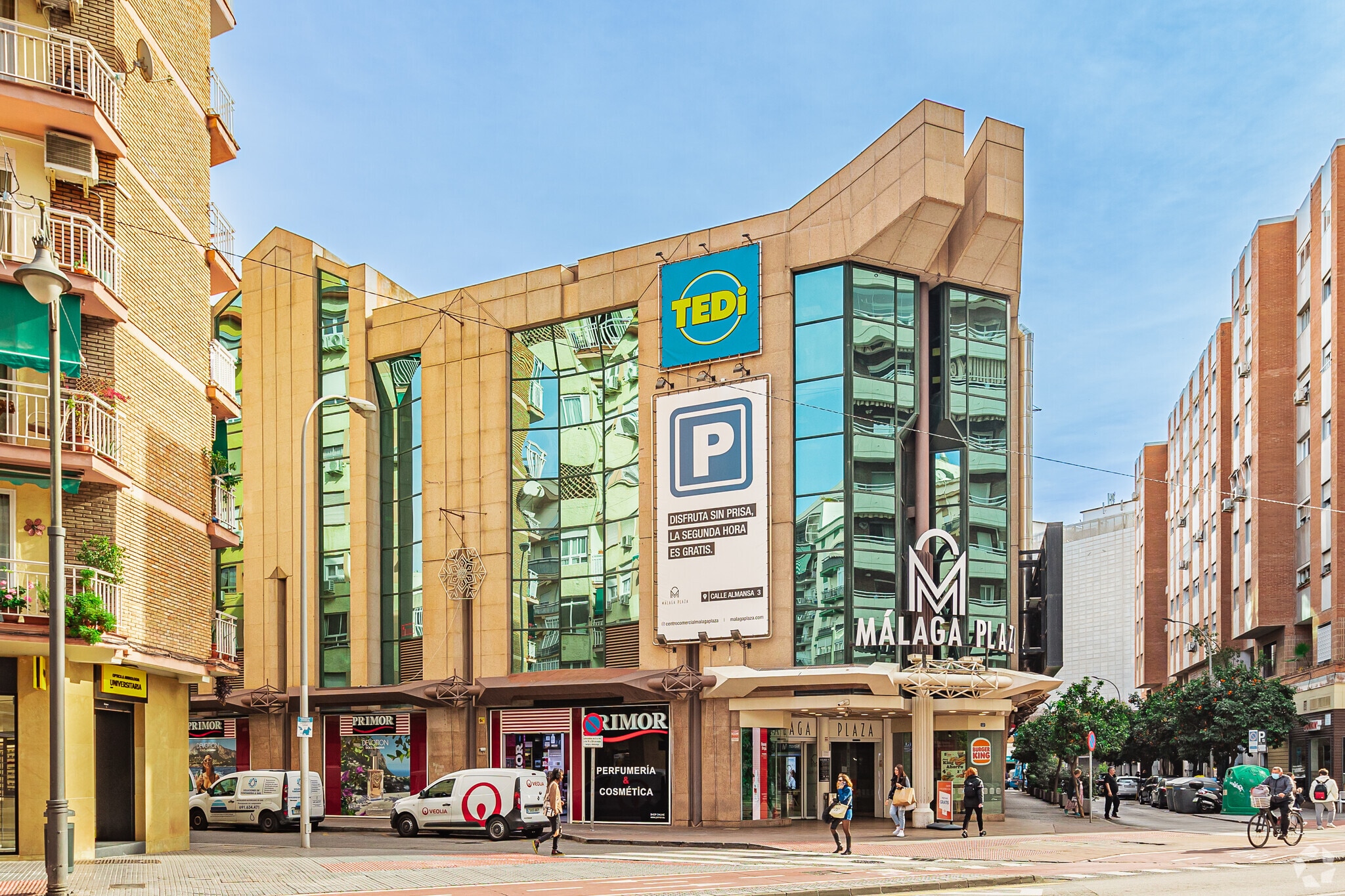 Calle Armengual de la Mota, 12, Málaga, Málaga à louer Photo principale– Image 1 sur 5