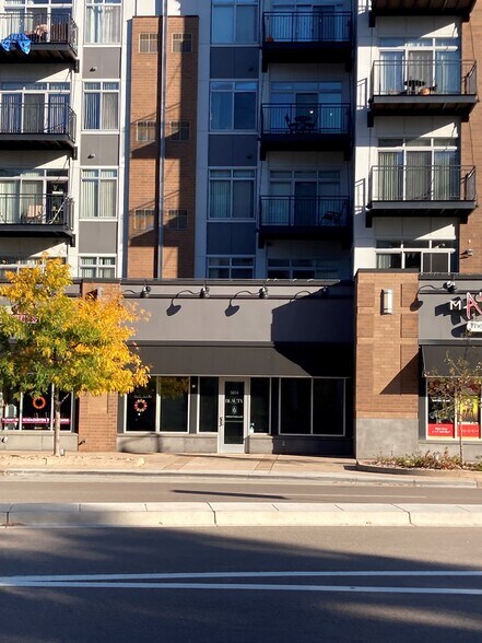 5690 W 36th St, Saint Louis Park, MN à louer - Photo de l’immeuble – Image 2 sur 8