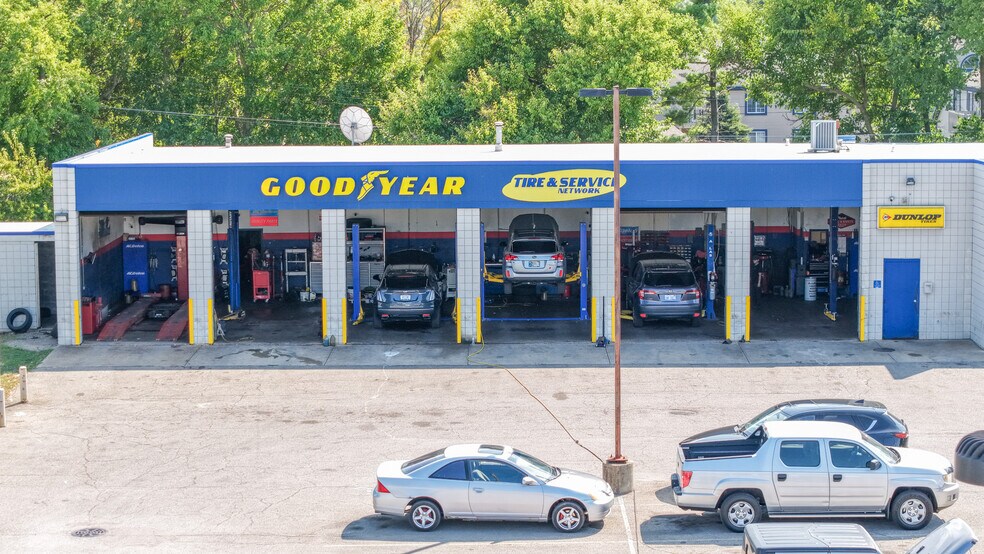 3643-3677 W 86th St, Indianapolis, IN à vendre - Photo de l’immeuble – Image 2 sur 7