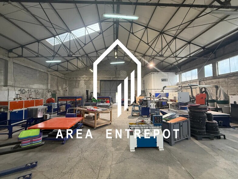 Industriel/Logistique dans Gémenos à louer - Photo intérieure – Image 3 sur 7