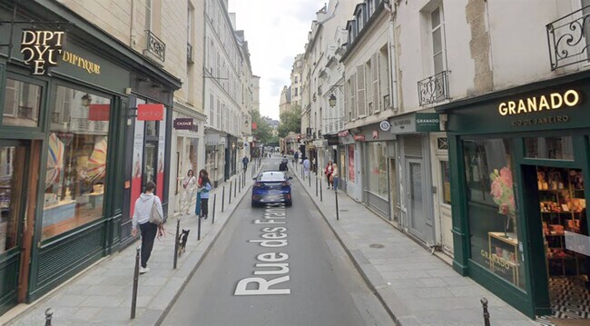 Plus de détails pour Local commercial à louer