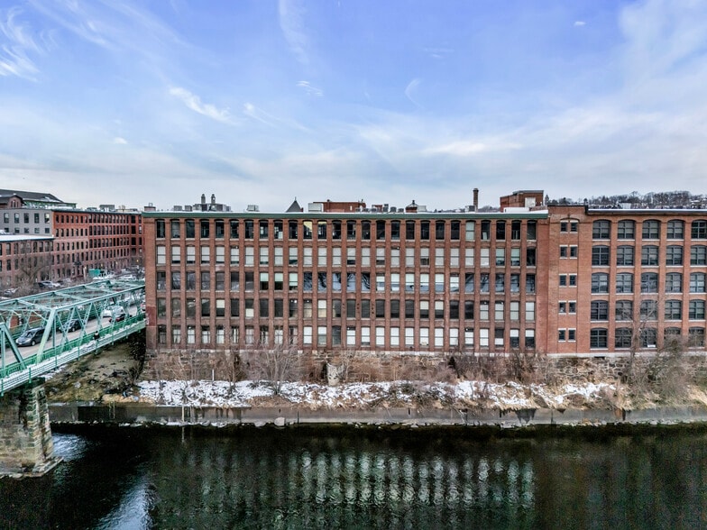 1 Union St, Lawrence, MA à louer - Photo principale – Image 1 sur 31