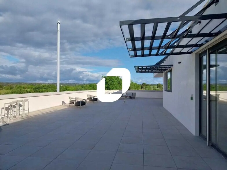 Bureau dans Lavérune à louer - Photo de l’immeuble – Image 3 sur 8