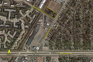 Plus de détails pour 37341-37361 Groesbeck Hwy, Clinton Township, MI - Terrain à vendre