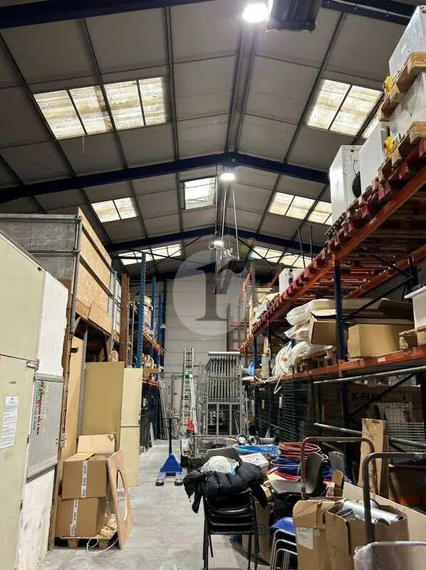 Local d'activités dans Avelin à vendre Photo de l’immeuble– Image 1 sur 5