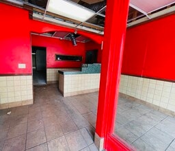 900-904 Penn Ave, Turtle Creek, PA à louer Photo intérieure– Image 2 sur 10