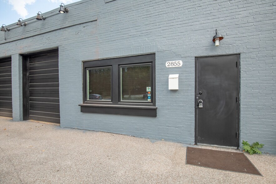 2855 Magnolia Ave, Saint Louis, MO à vendre - Photo de l’immeuble – Image 3 sur 12