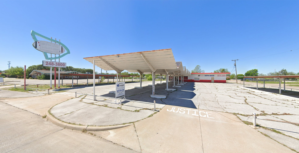 201 SW Sheridan Rd, Lawton, OK à vendre - Photo de l’immeuble – Image 1 sur 5
