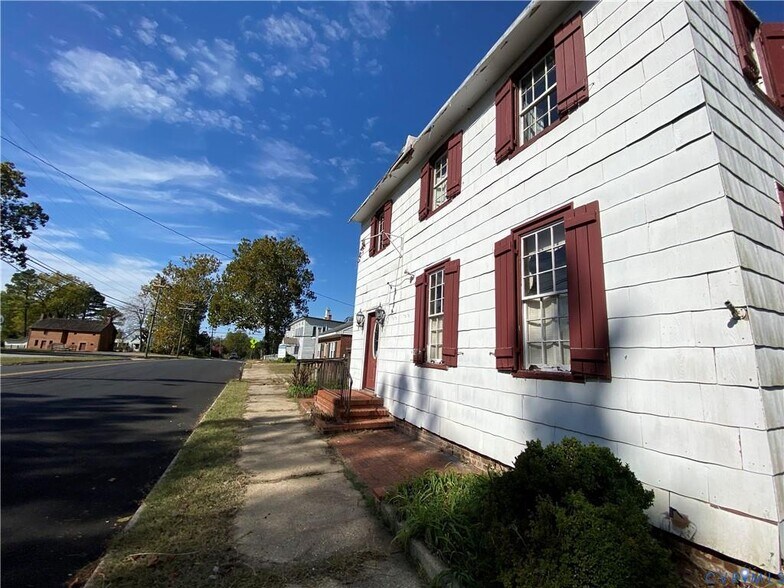 8373 Mary Ball Rd, Lancaster, VA à vendre - Photo de l’immeuble – Image 3 sur 4