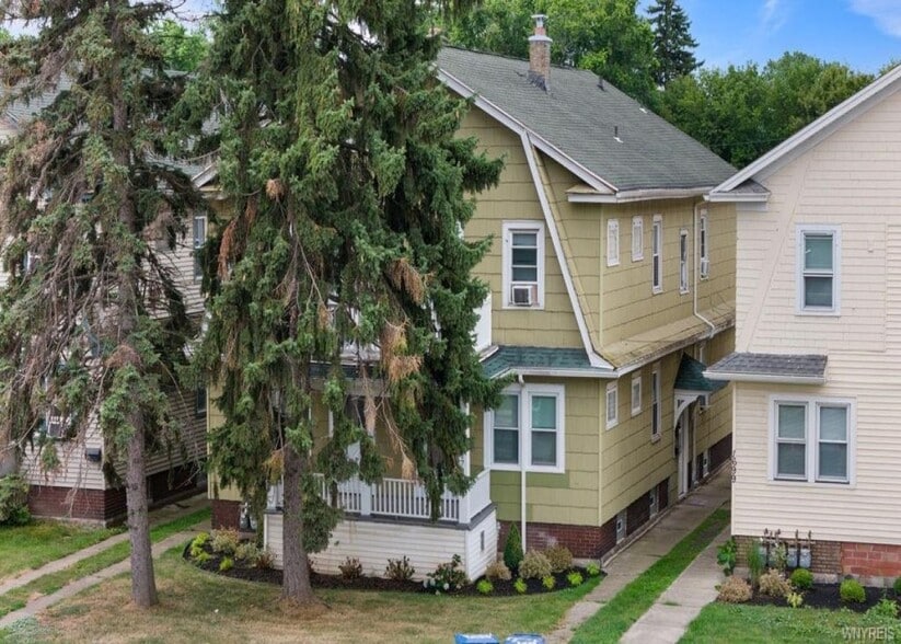 Seneca Street Portfollio portefeuille de 2 biens à vendre sur LoopNet.fr - Photo de l’immeuble – Image 3 sur 27