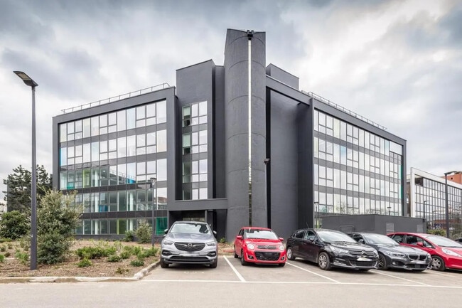 Plus de détails pour Bureau à louer