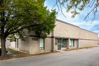 Plus de détails pour 1835 Meyerside Dr, Mississauga, ON - Industriel/Logistique à louer
