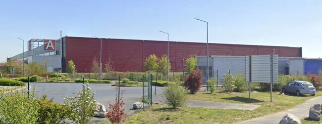 Plus de détails pour Bureau, Industriel/Logistique à louer