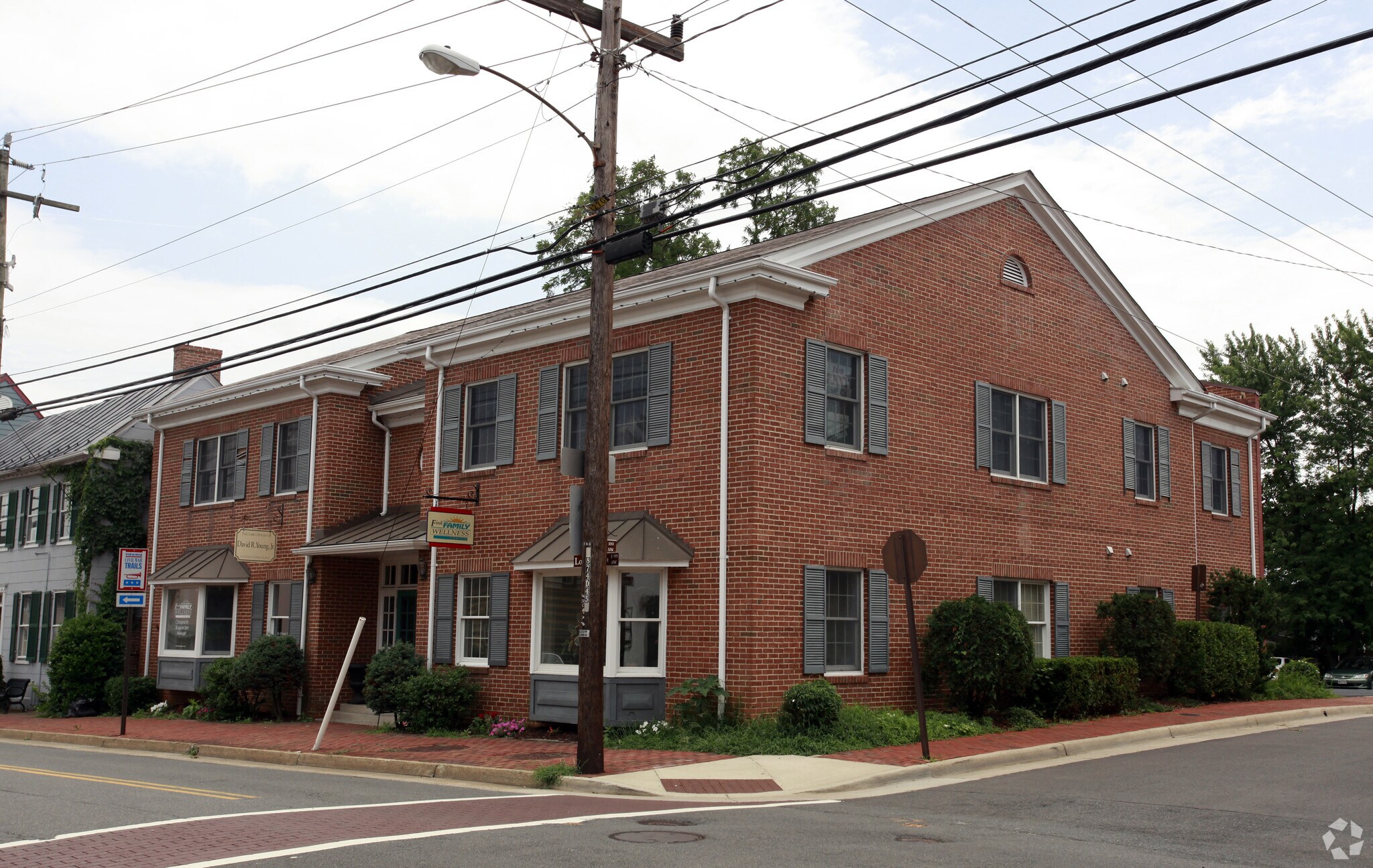 15 Loudoun St SW, Leesburg, VA à vendre Photo de l’immeuble– Image 1 sur 6
