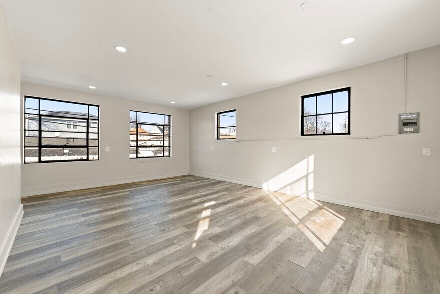 309-311 Hillside Ave, Hillside, NJ à vendre - Photo de l’immeuble – Image 2 sur 31