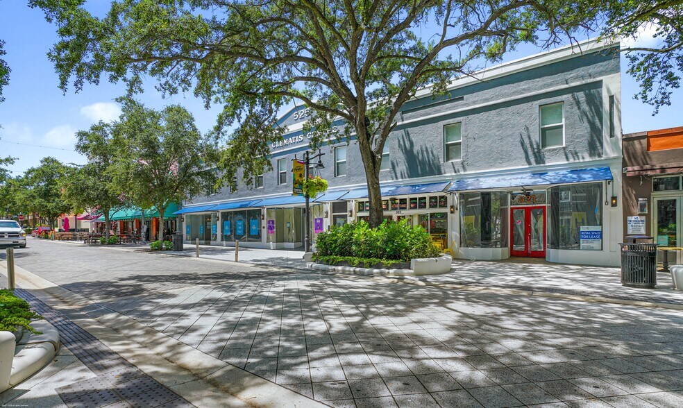 525 Clematis St, West Palm Beach, FL à louer - Photo de l’immeuble – Image 2 sur 6