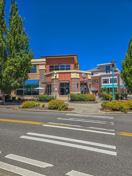 1520 Wilmington Dr, Dupont, WA à louer - Photo de l’immeuble – Image 2 sur 11