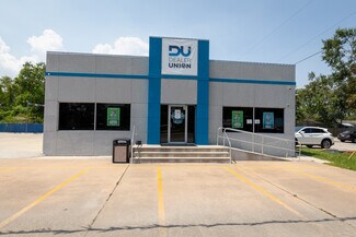 Plus de détails pour 510 Grand Ave, Bacliff, TX - Local d’activités à vendre