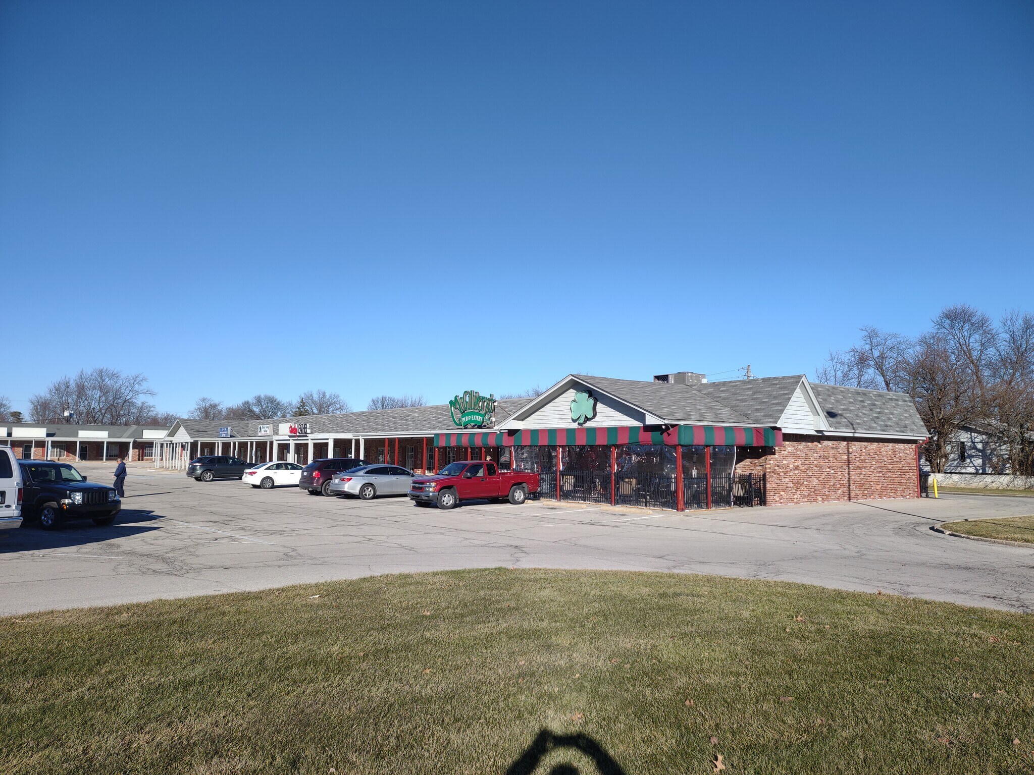 3009-3019 N High School Rd, Indianapolis, IN à louer Photo de l’immeuble– Image 1 sur 9