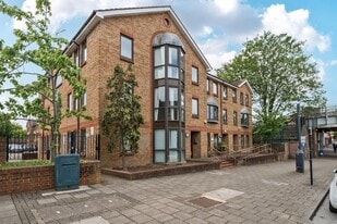 Churchill Court - Immobilier d'entreprise