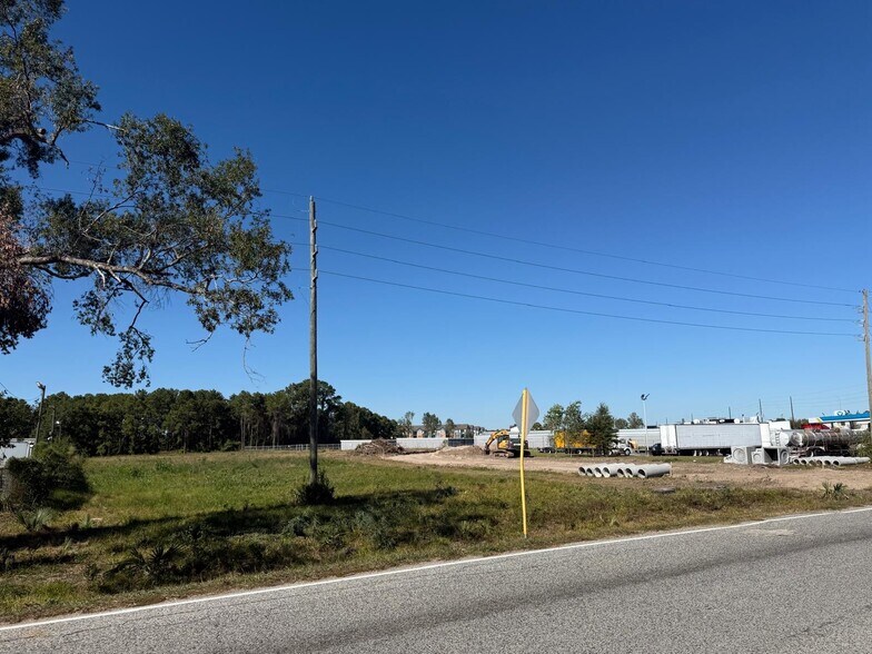 11731 C E King Parkway, Houston, TX à vendre - Photo de l’immeuble – Image 2 sur 4