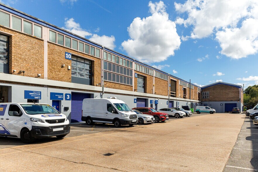 Bond Rd, Mitcham à louer - Photo de l’immeuble – Image 3 sur 6